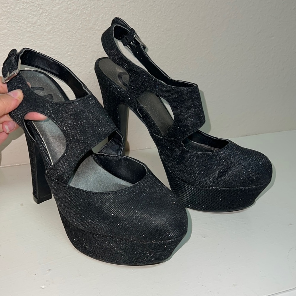 Sparkly guess high heels